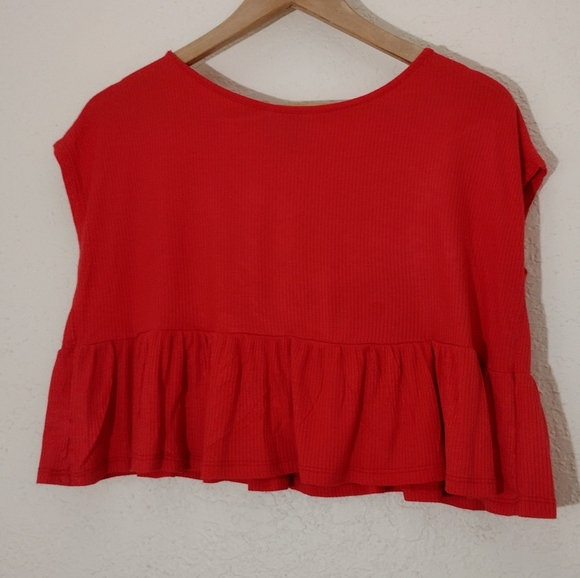 Aqua Ribbed Flounce Blouse - Picture 4 of 6